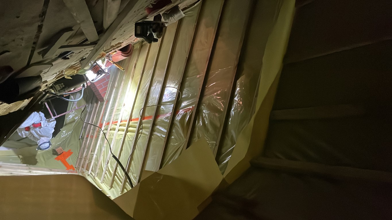 Naprawa izolacji po kunach – Przecław — zdjęcie 2 z 8 | NeoTerm System