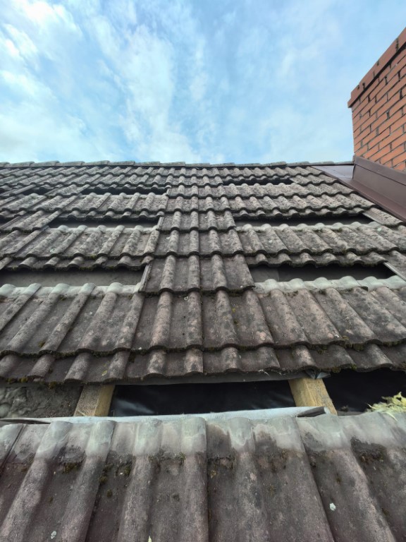 Naprawa izolacji dachowej po kunach - Rydułtowy — zdjęcie 7 z 8 | NeoTerm System