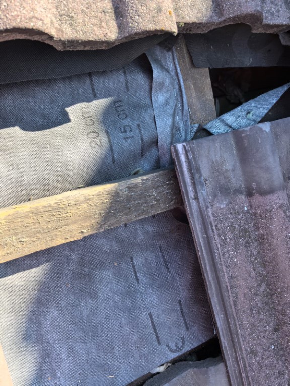 Naprawa izolacji dachowej po kunach - Rydułtowy — zdjęcie 8 z 8 | NeoTerm System