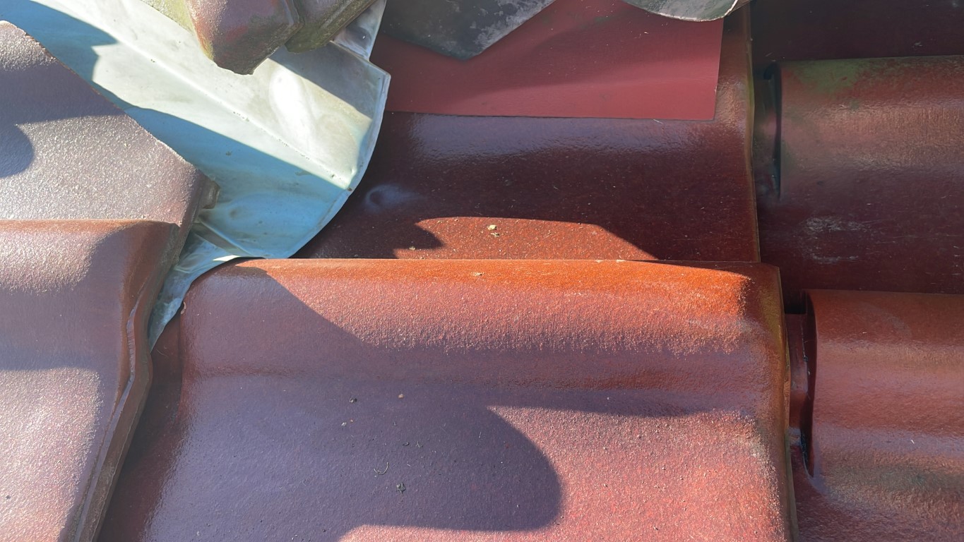 Naprawa izolacji dachowej po kunach - Jastrzębie Zdrój — zdjęcie 5 z 8 | NeoTerm System