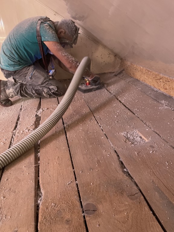 Naprawa izolacji dachowej po kunach – Zabierzów | NeoTerm System