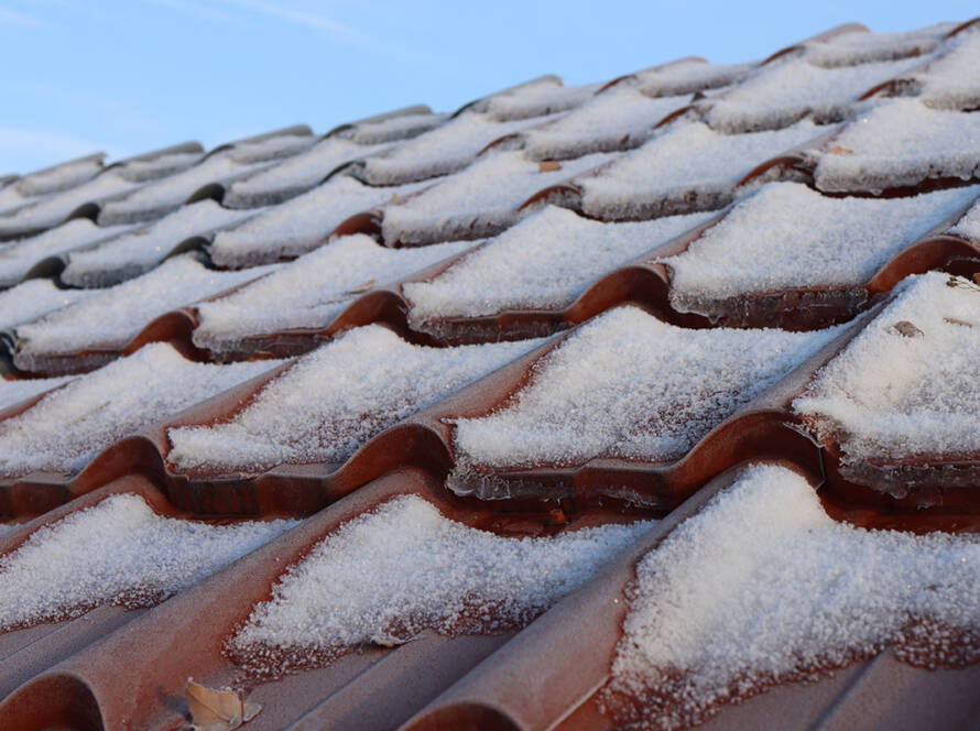 dach zima